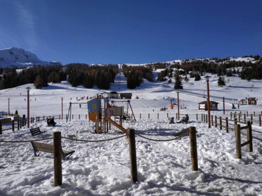 Vue Panoramique Confort 150m Pistes Commerces Et Loisirs *
